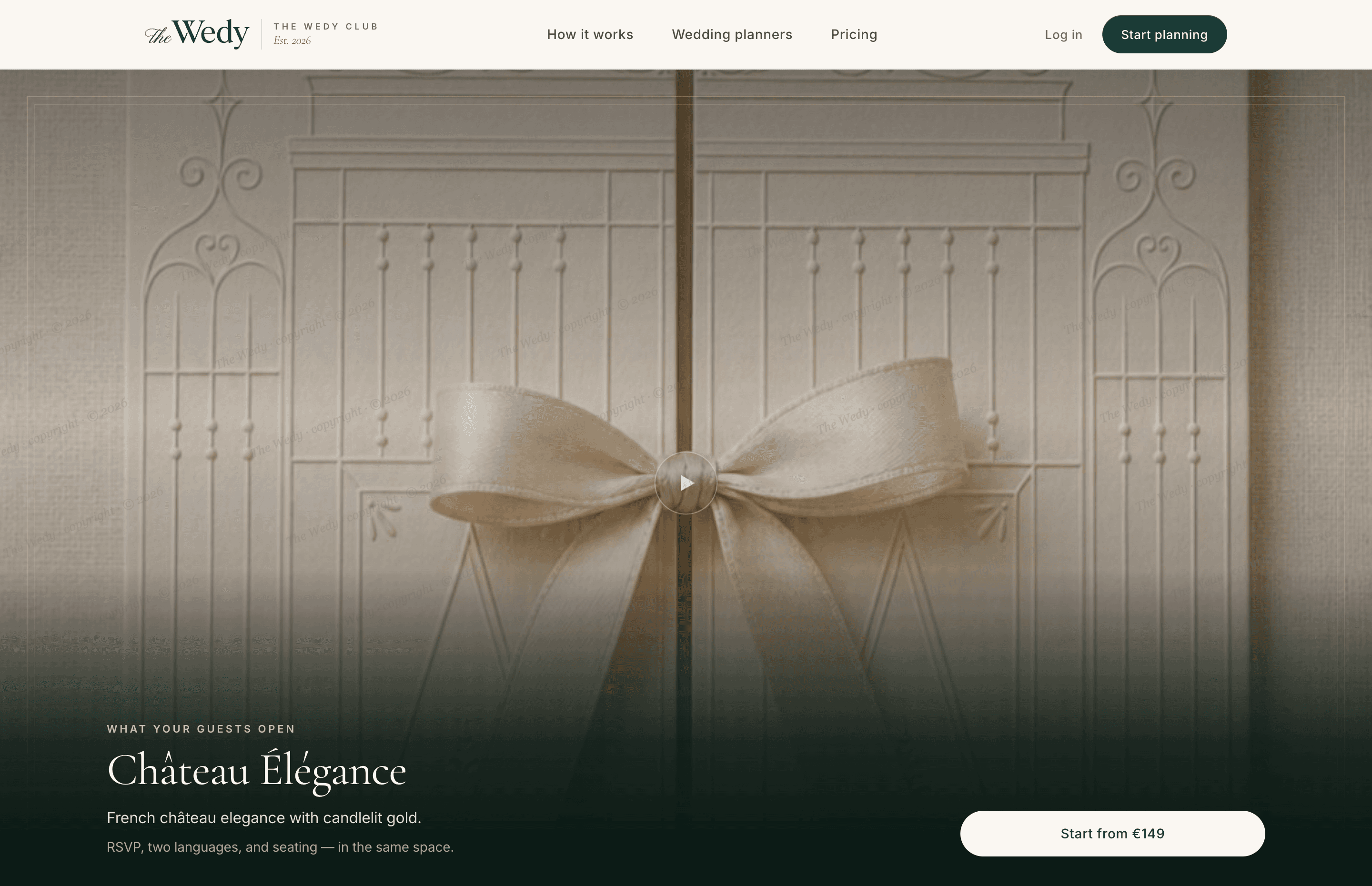 Château Élégance invitation demo on The Wedy, with a cream paneled door and bow